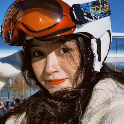 冲浪美眉
