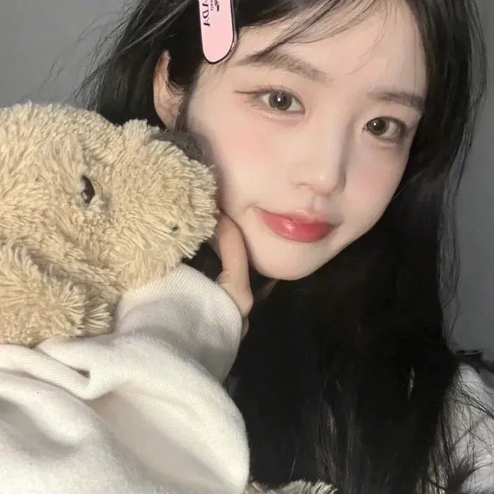 小娇妻眼一红,冷面教授轻声哄